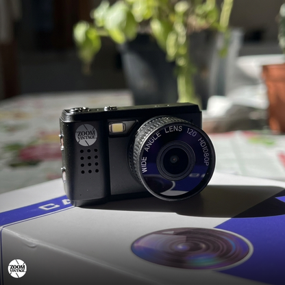 ZoomVintage Nano — Pocket Digital Camera with Film Filters