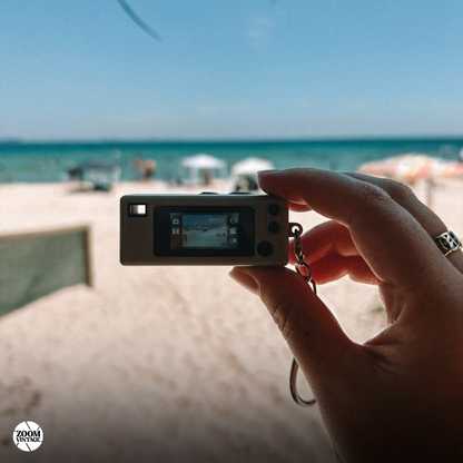 ZoomVintage RetroShot — Wide-Angle Digital Camera, 8 Colors